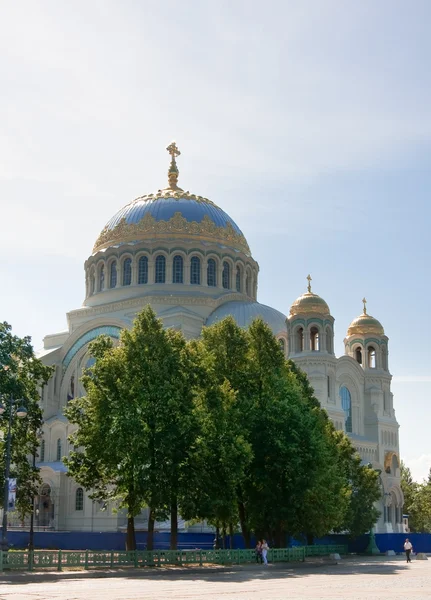 St. Nicholas Naval Cathedral, located at Yakornaya Square, Kron — Stock Photo, Image