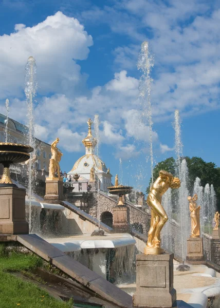 Fontaines de Petergof, Saint-Pétersbourg, Russie — Photo