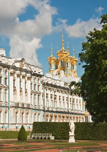 The Catherine Palace and Catherine Park. Tsarskoye Selo. St. Pe — Stock Photo, Image