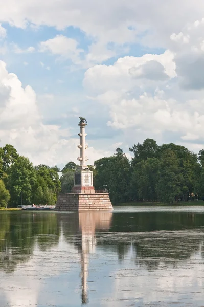 Coluna Chesme em Tsarskoye Selo. São Petersburgo. Rússia . — Fotografia de Stock