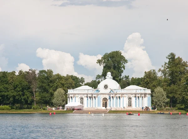 Rusia. San Petersburgo. Tsarskoe Selo (Pushkin). Pabellón "Grott — Foto de Stock