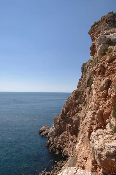 Scogliere rocciose, la costa del Mar Nero — Foto Stock