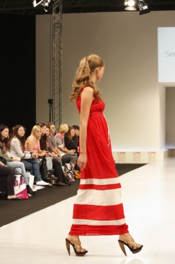 defile 2012