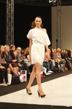 defile 2012