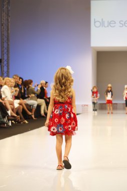 Çocuk defile 2012