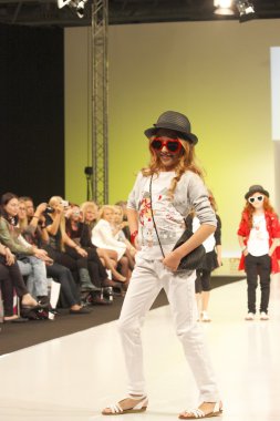 Çocuk defile 2012