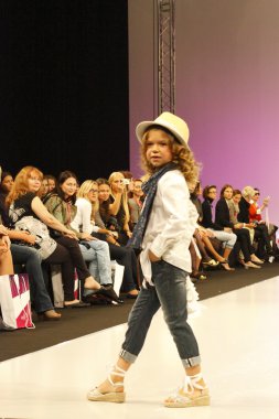 Çocuk defile 2012