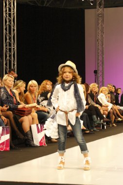 Çocuk defile 2012