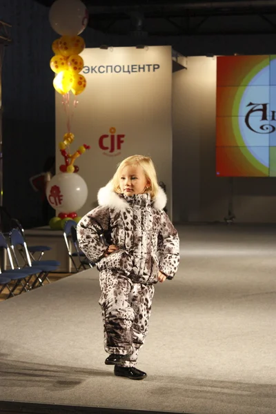 Дитяче Модне Шоу 2012 — стокове фото