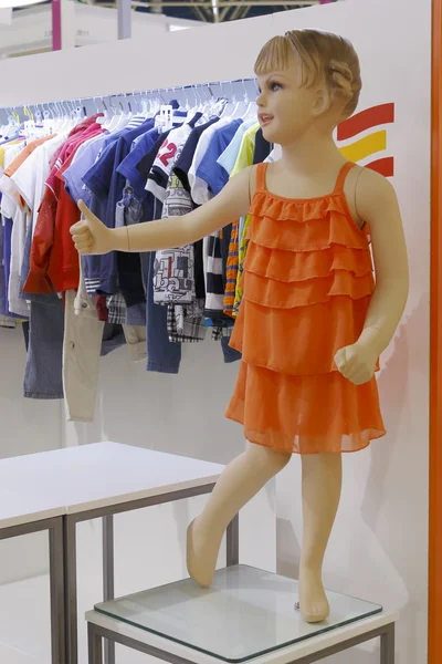 Модною дитячого одягу в 2012 році — стокове фото