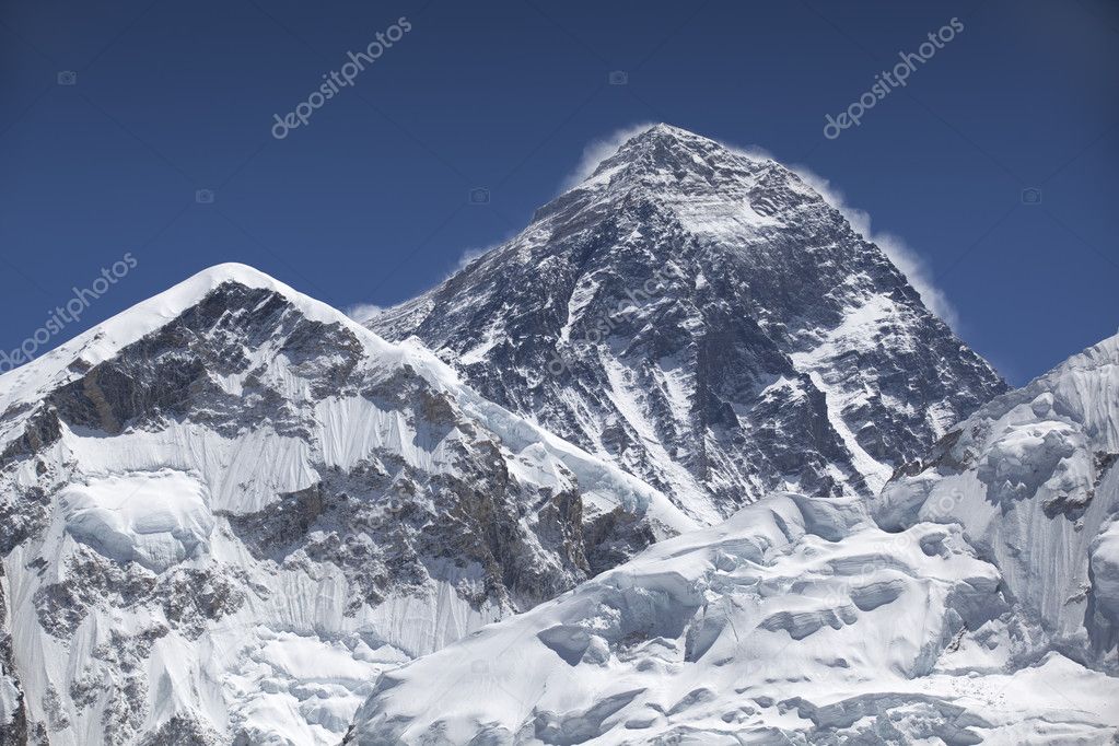 Monte Everest.: fotografía de stock © Anton_Sokolov #8877260 ...