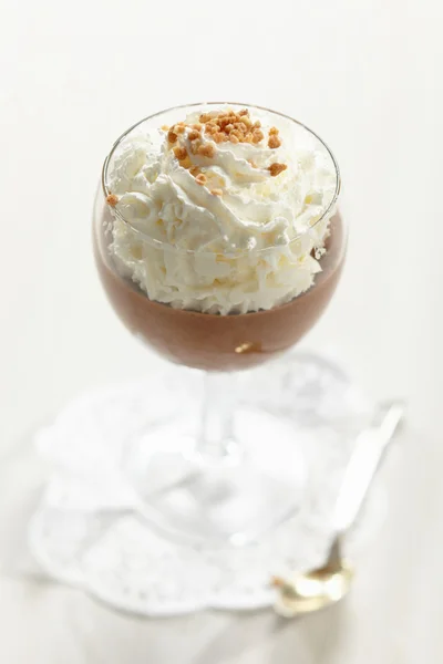Chocolate dessert with cream — Stock Photo, Image