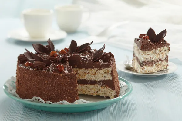 Schokolade und Haselnusskuchen — Stockfoto