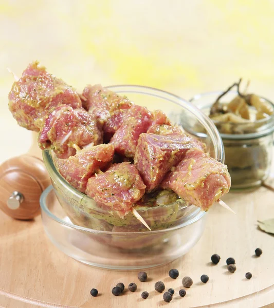 Spiced meat on wooden sticks — Stock Photo, Image