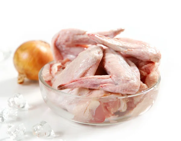 Skrzydełka z kurczaka świeże surowego — Zdjęcie stockowe