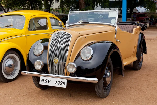 첸나이-인도-7 월 24 일: 모리스 "e" 포장 형 관광 자동차 1946 (레트로 빈티지 — 스톡 사진