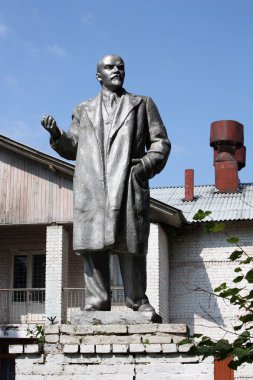 lenin için anıt