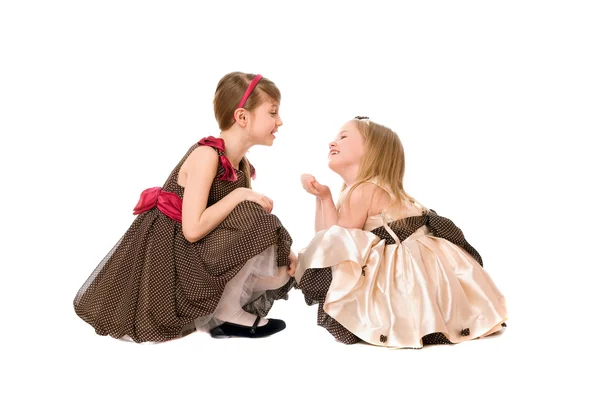 Duas lindas garotinhas falando — Fotografia de Stock