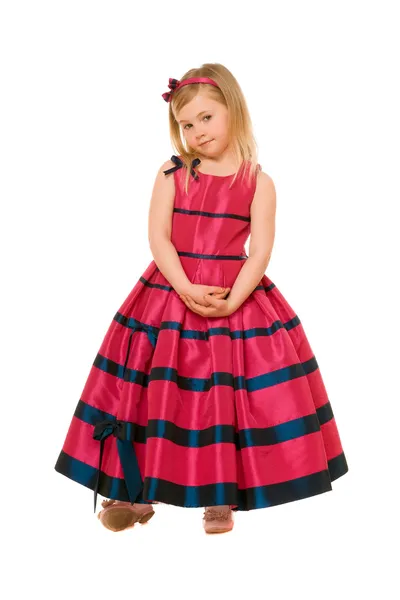 Kleines blondes Mädchen in einem langen Kleid — Stockfoto