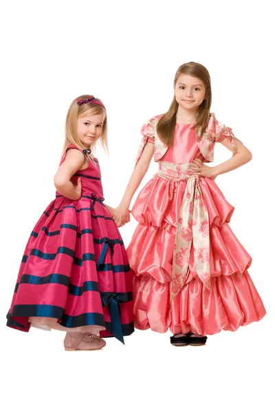 Kleine meisjes in een lange jurk — Stockfoto