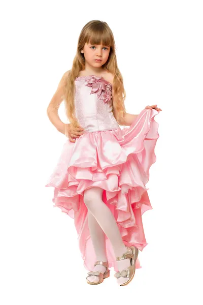 Petite fille dans une robe rose chic — Photo