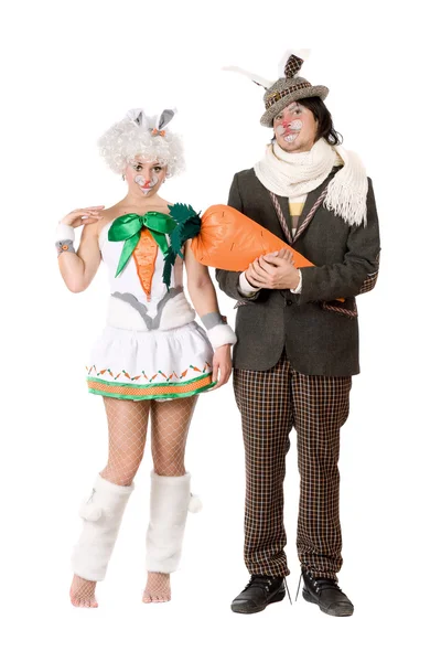 Смішна пара, одягнена як кролики — стокове фото