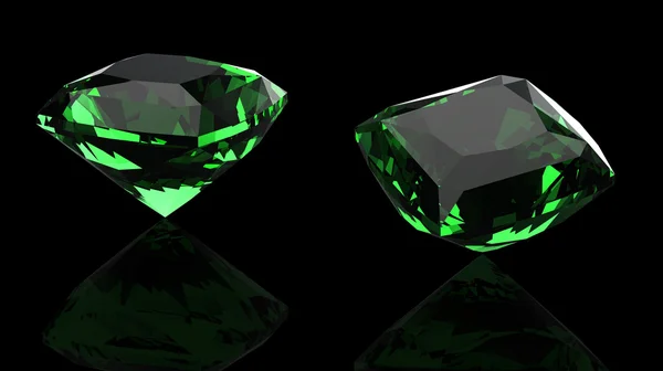 Emerald isolated on black background. Gemstone — Stock Photo, Image