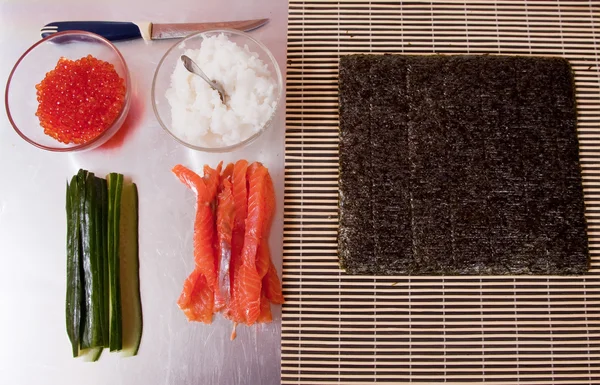 Ingrediente pentru rulouri de sushi — Fotografie, imagine de stoc