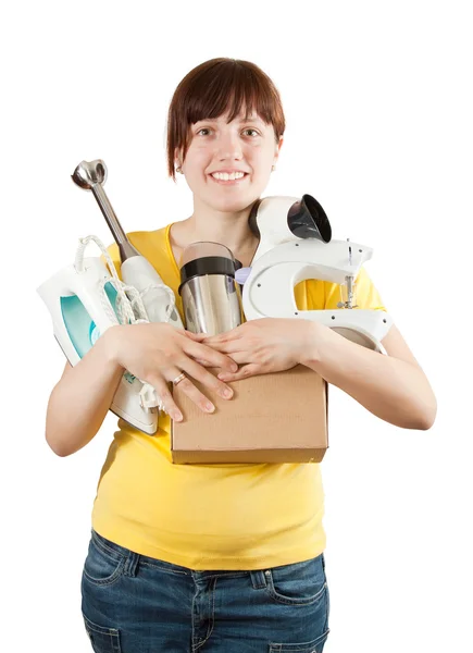 Žena s domácí spotřebiče nad bílá — Stock fotografie