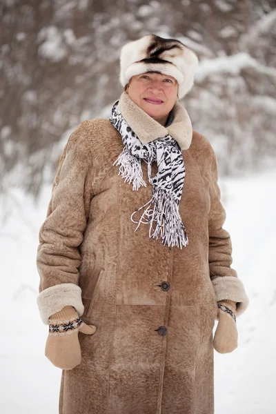 Portrait of mature woman in winter — Stock Photo, Image