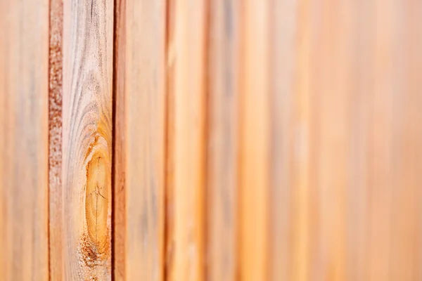 Hek van houten planken — Stockfoto