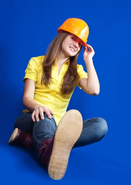 Pretty worker in hard hat — Stock Photo, Image