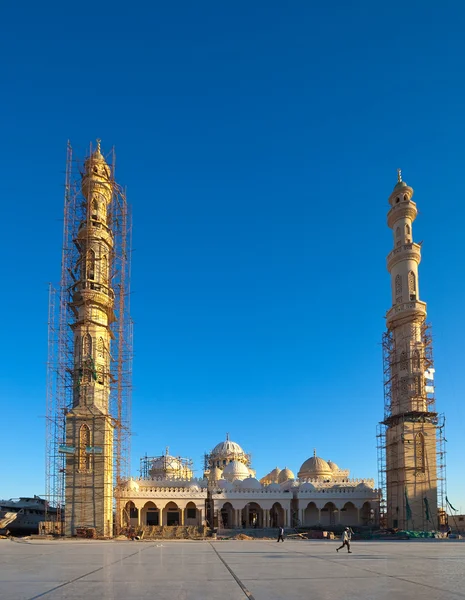 Construction of mosque in Hurghada — Stock Photo, Image