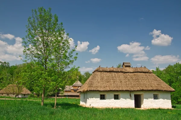 乌克兰老日志小屋 — 图库照片