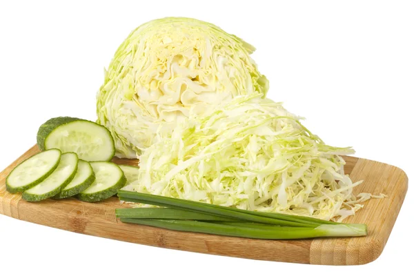 Kubis awal dengan salad mentimun — Stok Foto