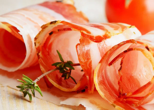 Slices of bacon — Stock Photo, Image