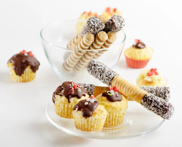 Muffins and cookies — Stock Photo, Image