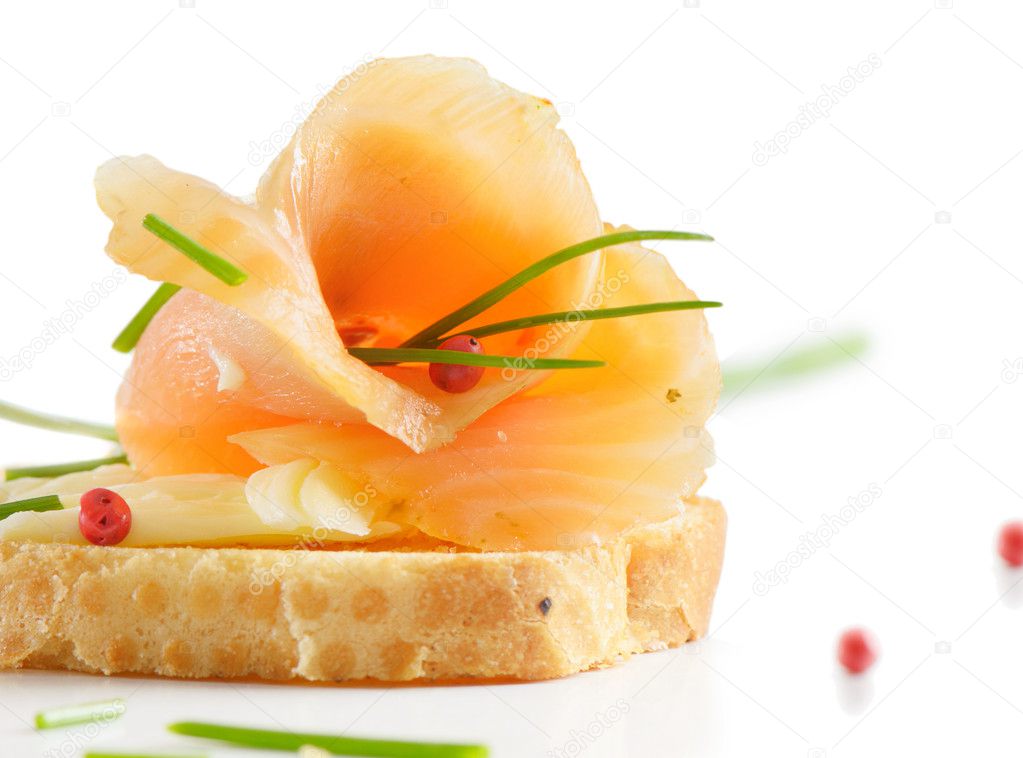 Snack with smoked salmon