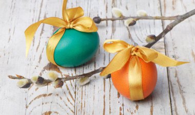 Paskalya renkli yumurtalar