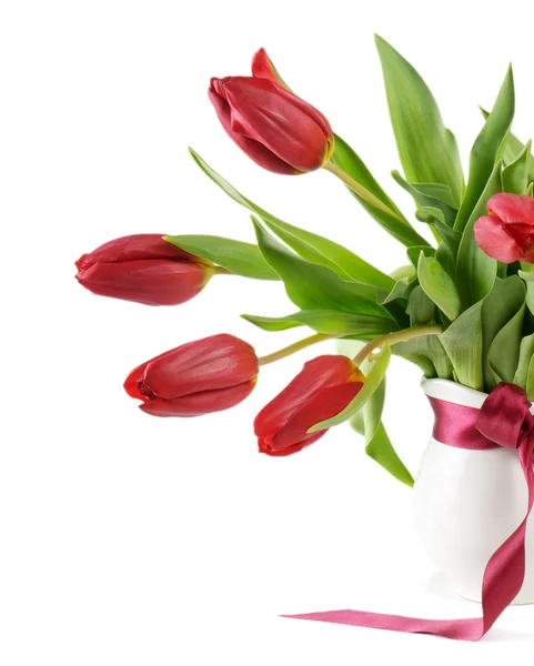 Strauß der frischen roten Tulpen — Stockfoto