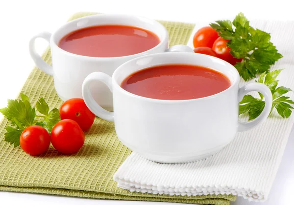Sopa de tomate no fundo branco — Fotografia de Stock