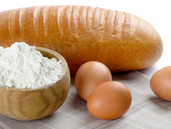 Bröd, fluor och ägg — Stockfoto