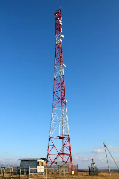 Ασύρματες επικοινωνίες Πύργος — Φωτογραφία Αρχείου
