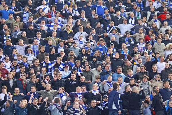 Apoiantes da equipa Dynamo Kiev — Fotografia de Stock