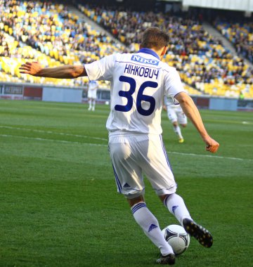 Miloş'u ninkovic, Dinamo Kiev