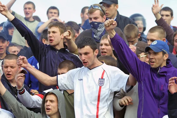 FC Dinamo Kijev ultra támogatói — Stock Fotó