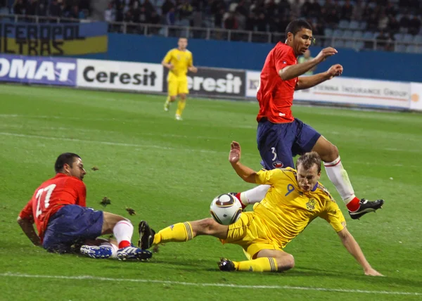 Footrball juego Ucrania vs Chile — Foto de Stock