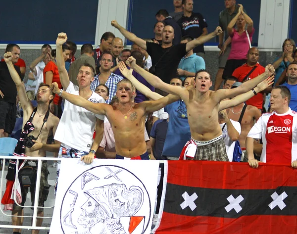 AFC Ajax вентилятори святкувати після забив гол — стокове фото