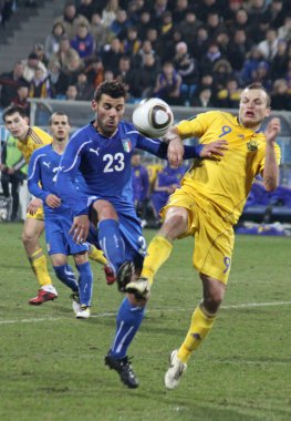 Oleg Gusev, Ukrayna (R) ve Antonio Nocerinio, İtalya