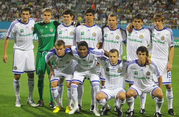 FC Dynamo Kyiv pose de equipe para uma foto de grupo — Fotografia de Stock